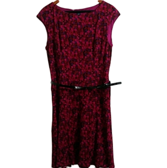 Chaps Dresses & Skirts - New CHAPS Cap Sleeve Belted Print Midi Dress Q2